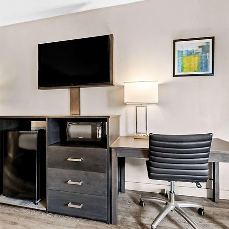 Surestay Plus Hotel By Best Western Southern Pines Pinehurst Экстерьер фото