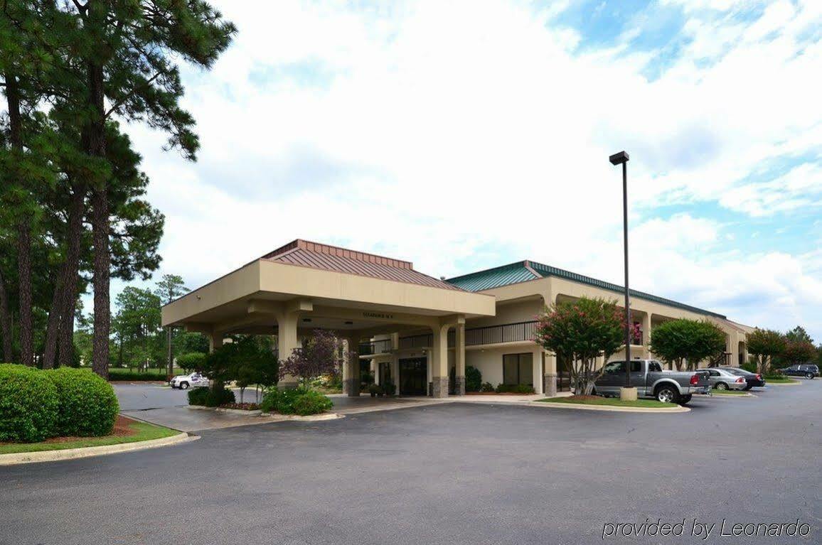 Surestay Plus Hotel By Best Western Southern Pines Pinehurst Экстерьер фото