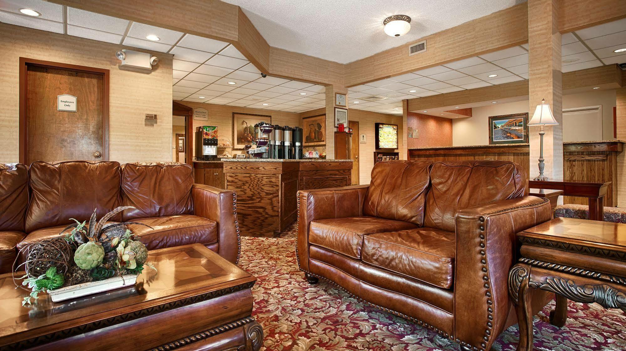 Surestay Plus Hotel By Best Western Southern Pines Pinehurst Экстерьер фото