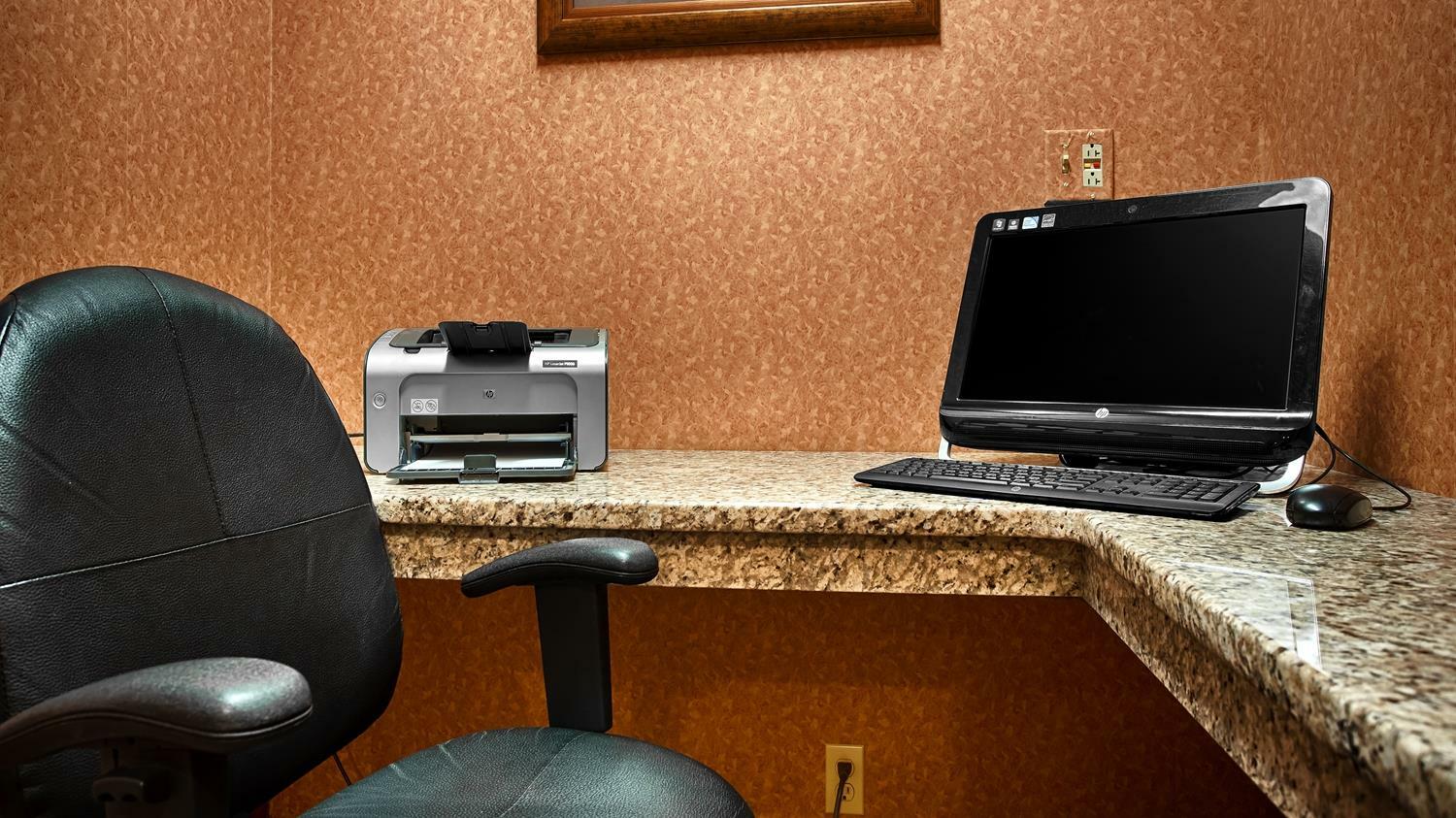Surestay Plus Hotel By Best Western Southern Pines Pinehurst Экстерьер фото